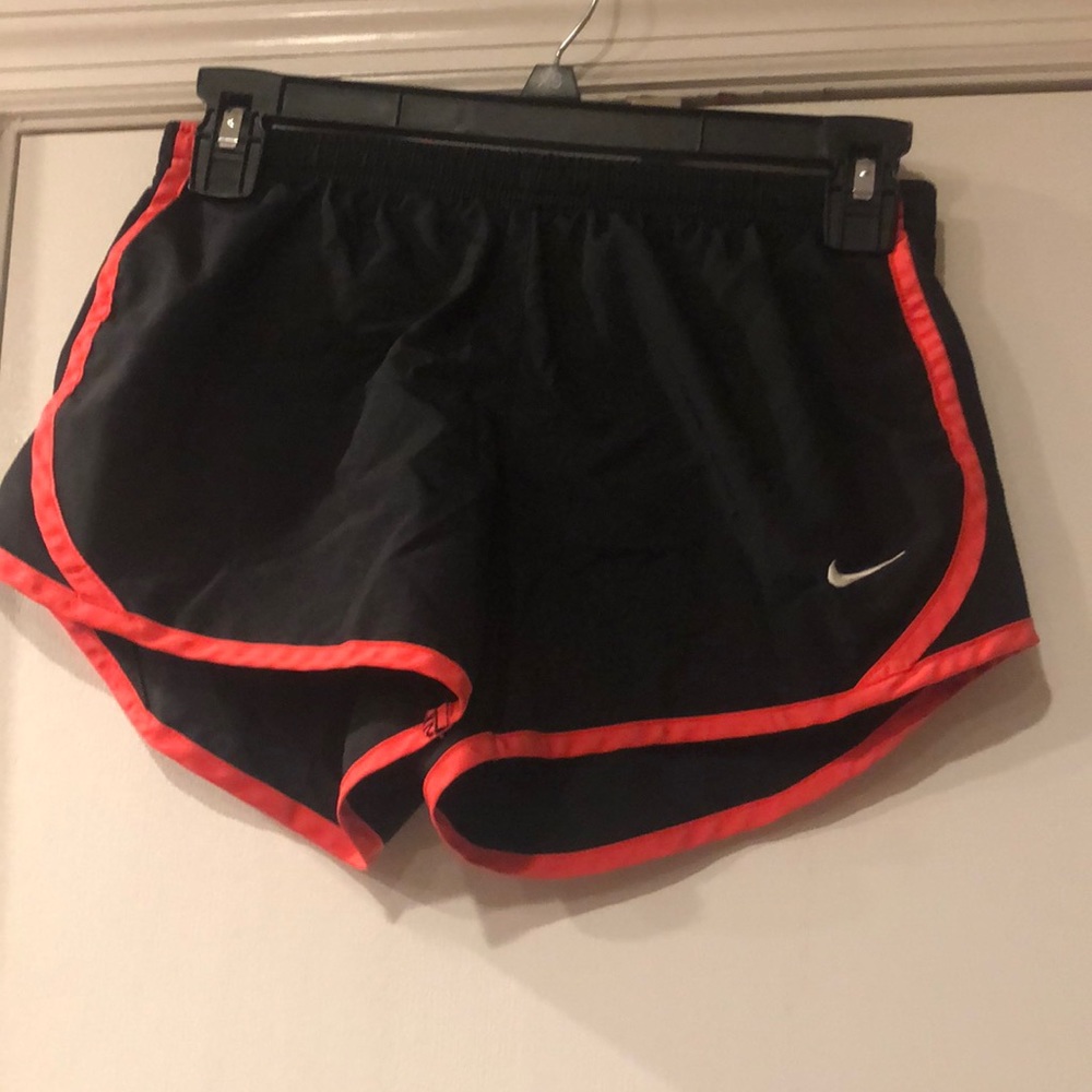 Nike youth m girls training shorts